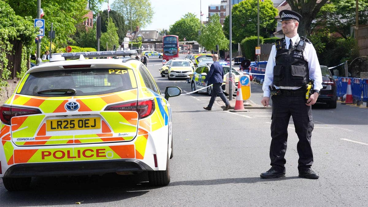 2 Jewish men stabbed in London attack classified as terrorism