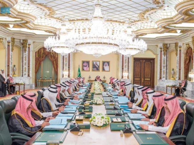 Gulf leaders meet in Saudi Arabia to discuss response to Iranian strikes | The Express Tribune