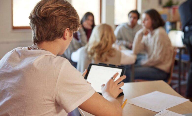 Kid Reportedly Consumes 13,000 YouTube Videos in Three Months During School Hours