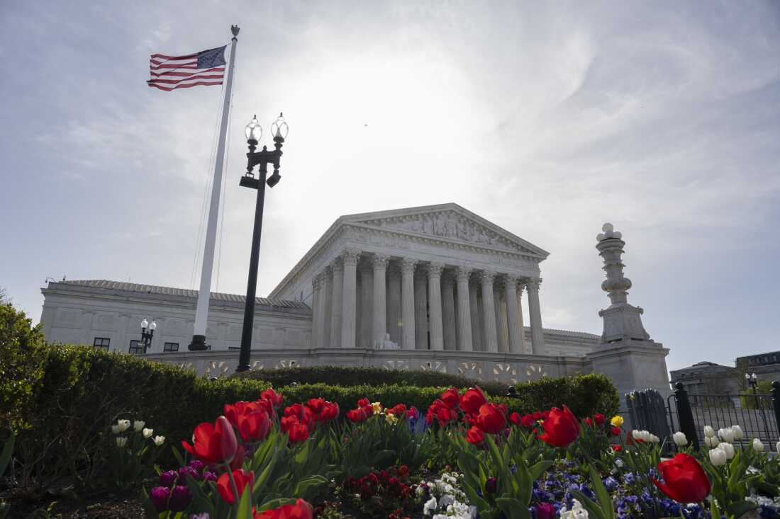 Supreme Court appears to lean toward ending TPS for some migrants