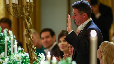 Trump halts speech in awkward moment to praise Rory McIlroy’s Masters win at White House dinner | International Sports News – The Times of India