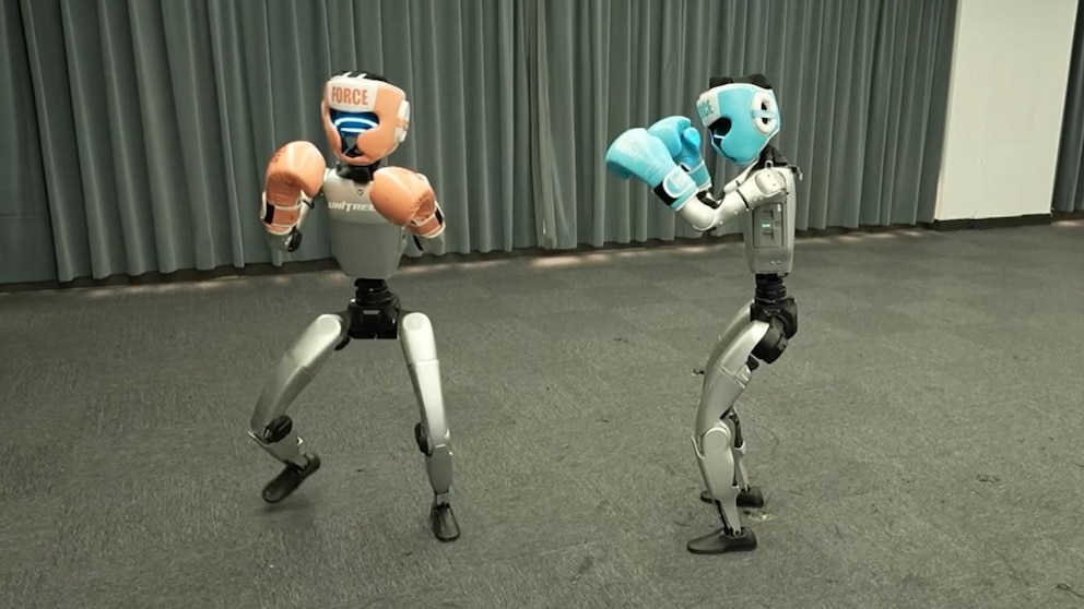 Video Humanoid robots at center of US-China competition