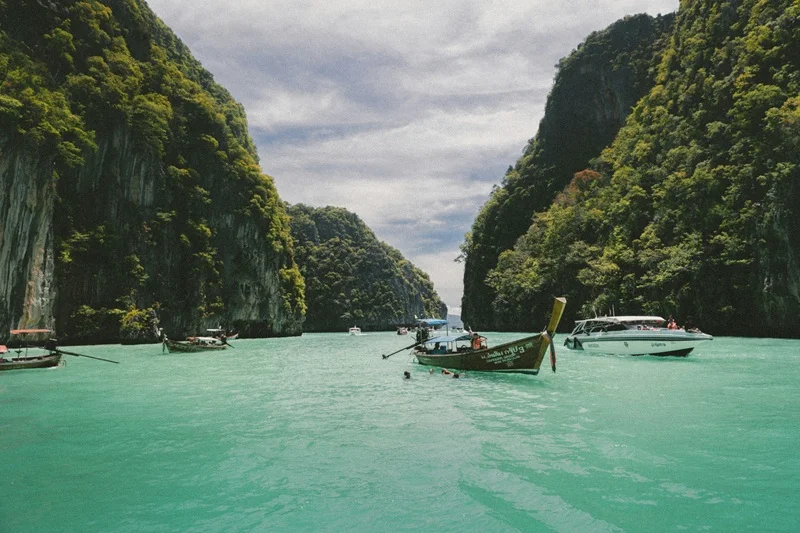 5 Easiest Countries for Indians to Visit in 2026