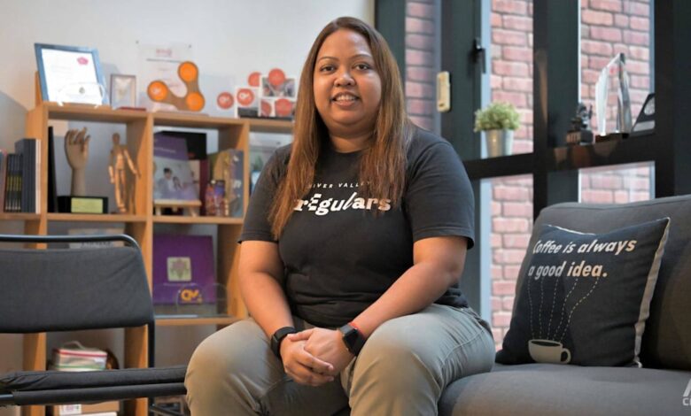 A tough childhood dashed her dreams, but this 31-year-old is not letting others give up on theirs
