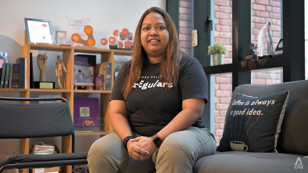 A tough childhood dashed her dreams, but this 31-year-old is not letting others give up on theirs