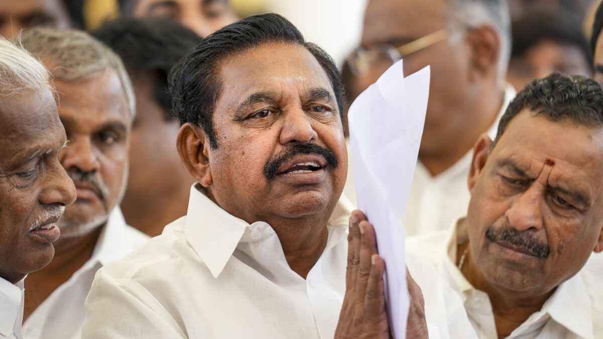 AIADMK rebels cross-vote, Sacked from party posts by EPS – News Today | First with the news