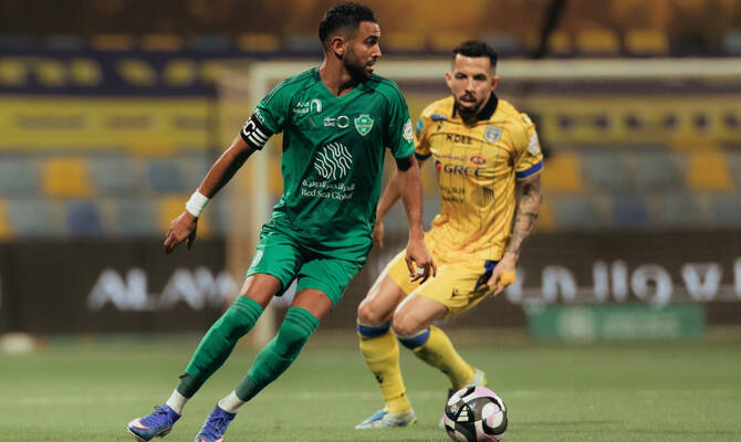 Al-Ahli tighten grip on 3rd place in Saudi Pro League with victory at Al-Taawoun