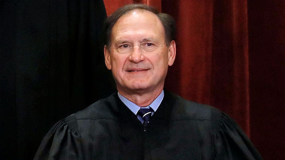 Alito rips race-based claim in high-stakes migrant protections case at Supreme Court