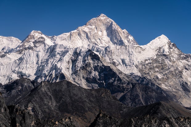 American climber dies in avalanche on Nepal’s Mount Makalu