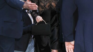 Anna Wintour Threw Her Pre-Met Dinner Last Night – Go Fug Yourself
