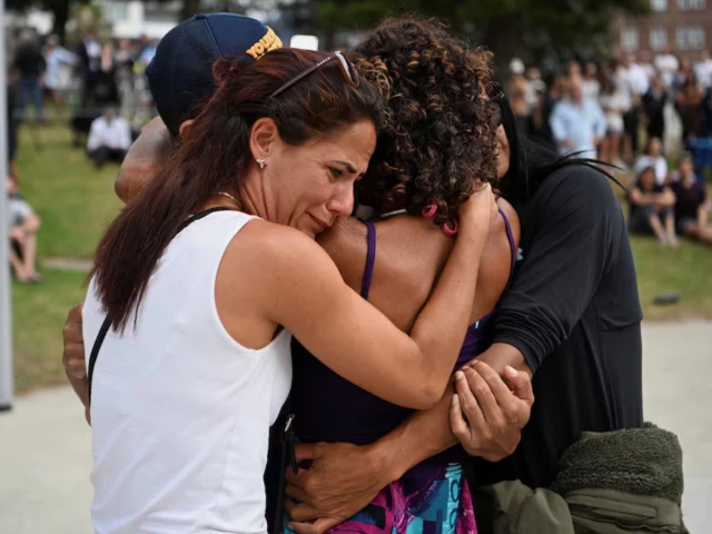 Australia begins hearings into Bondi Beach attack and ‘rising antisemitism’ | The Express Tribune