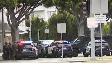 Beverly Hills police pursuit leads to crash and SWAT standoff