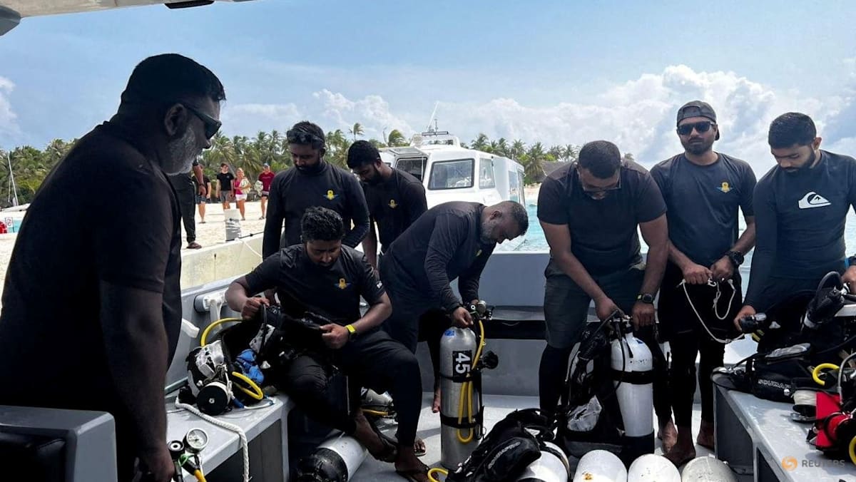 Bodies of four Italian divers found after Maldives accident