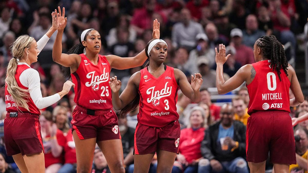Caitlin Clark leads Fever in scoring as Indiana secures third consecutive WNBA win