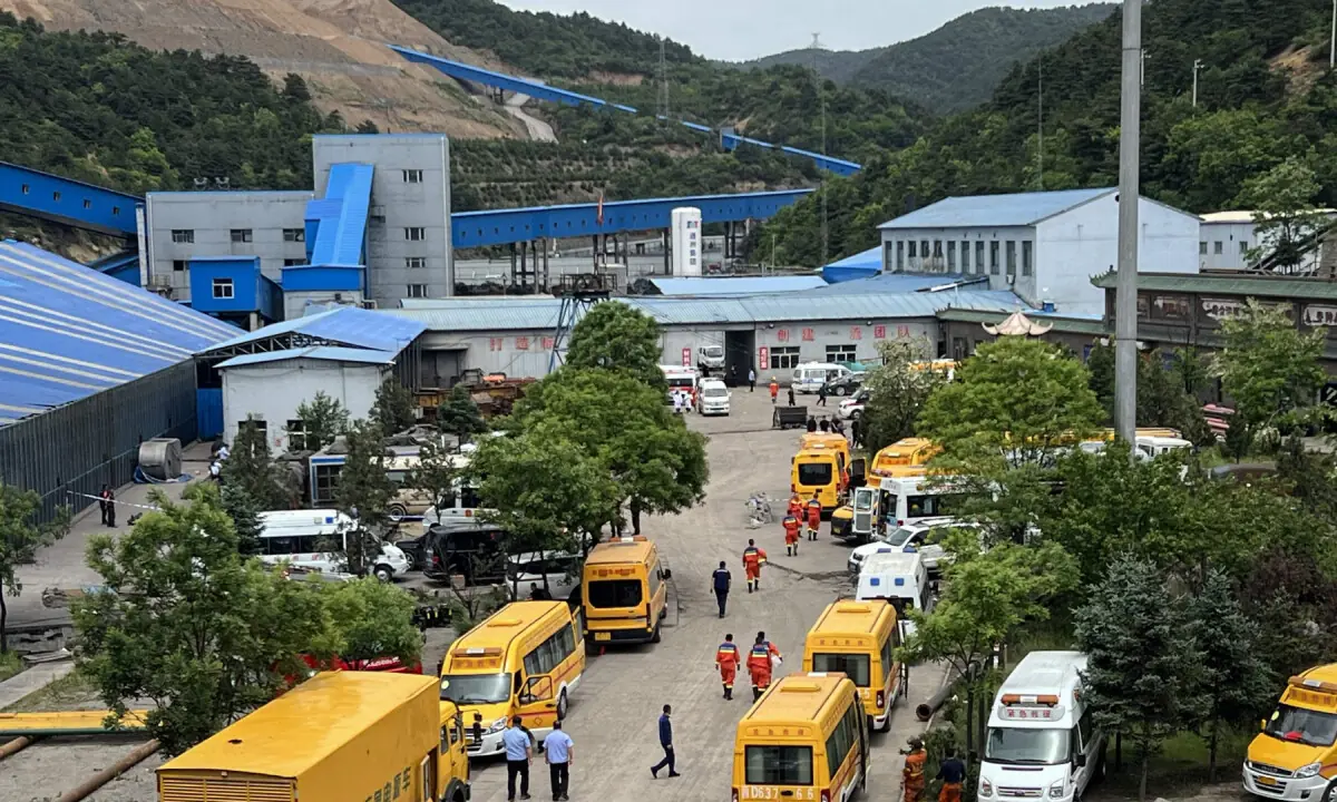 China coal mine blast kills at least 90, more missing