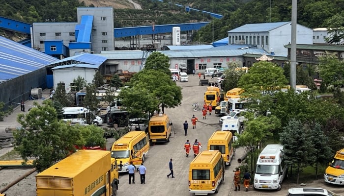 China rescuers search for missing after mine blast kills 82