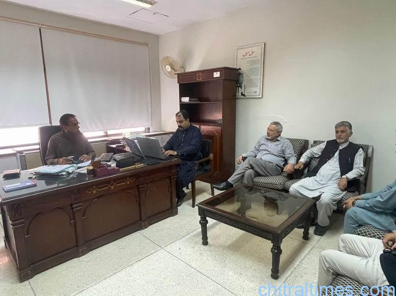 Chitral Times – چترال ۔ شندور روڈ پر ٹھیکہ دار کے واجبات ادا کیئے جاچکے ہیں، کام کی رفتار تیز کرنےکیلئے مؤثر اقدامات کیے جائیںگے، چیئرمین وزیراعظم انسپیکشن کمیشن بریگیڈیئر (ر) مظفر علی رنجھا