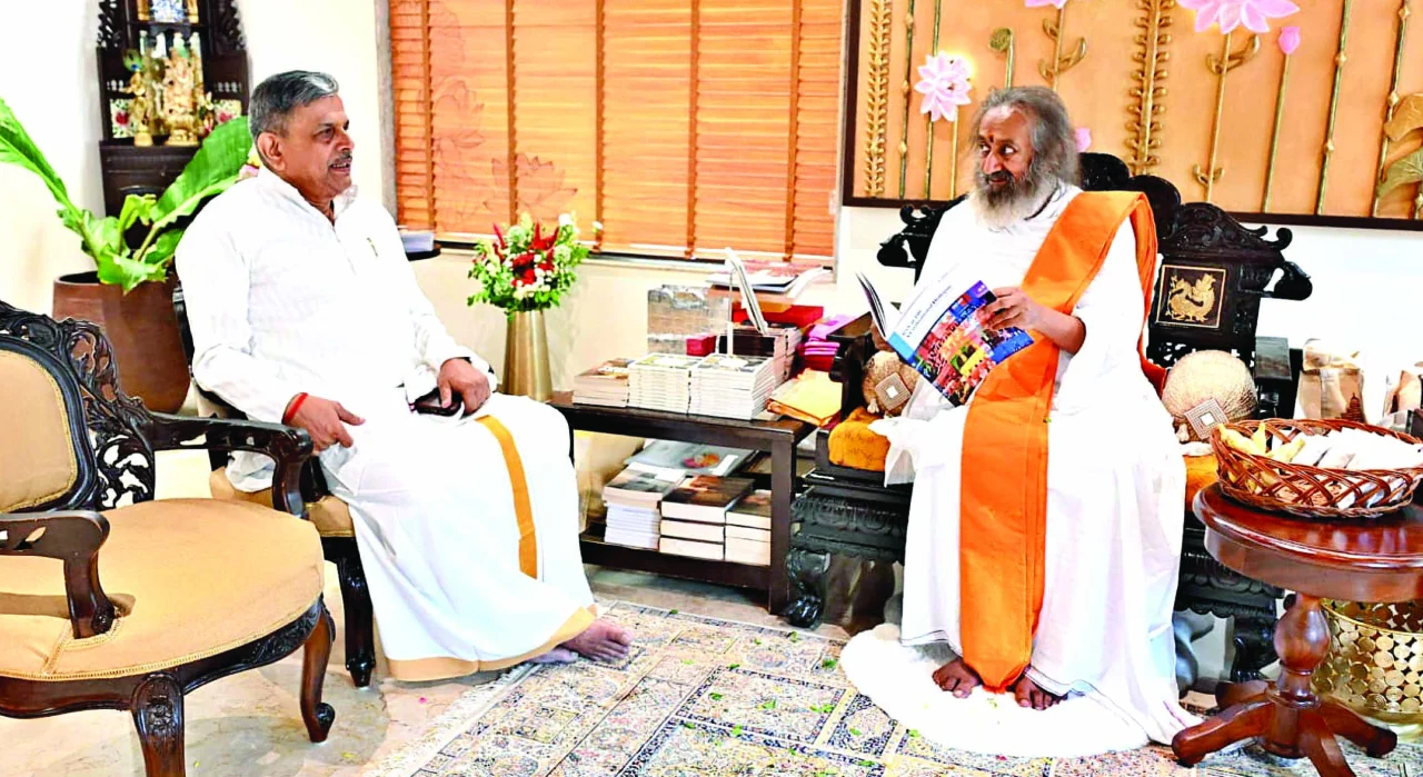Clarity in mind, purity in heart, sincerity in action: Gurudev Sri Sri Ravi Shankar