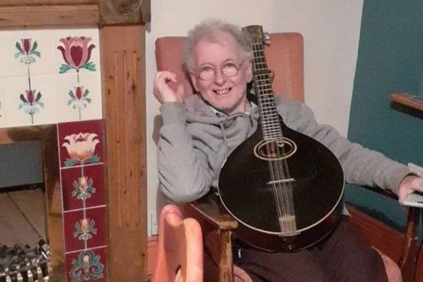Cork folk singer Jimmy Crowley appeals for help after devastating diagnosis