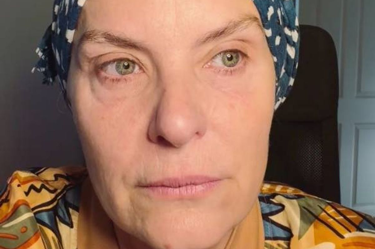 Corrrie star fights tears ahead of chemotherapy saying ‘I can’t’