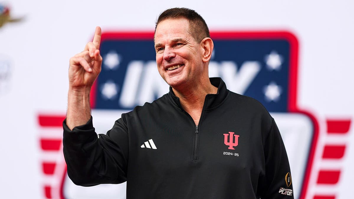 Curt Cignetti jokes he had to ‘coach the hell out’ of undefeated Hoosiers to be Indy 500 pace car driver