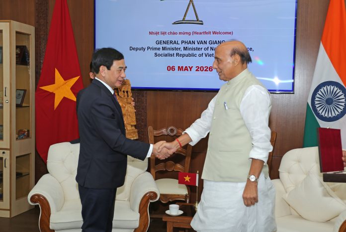 Defence Minister holds bilateral talks with Deputy Prime Minister & Minister of National Defence of Vietnam in New Delhi