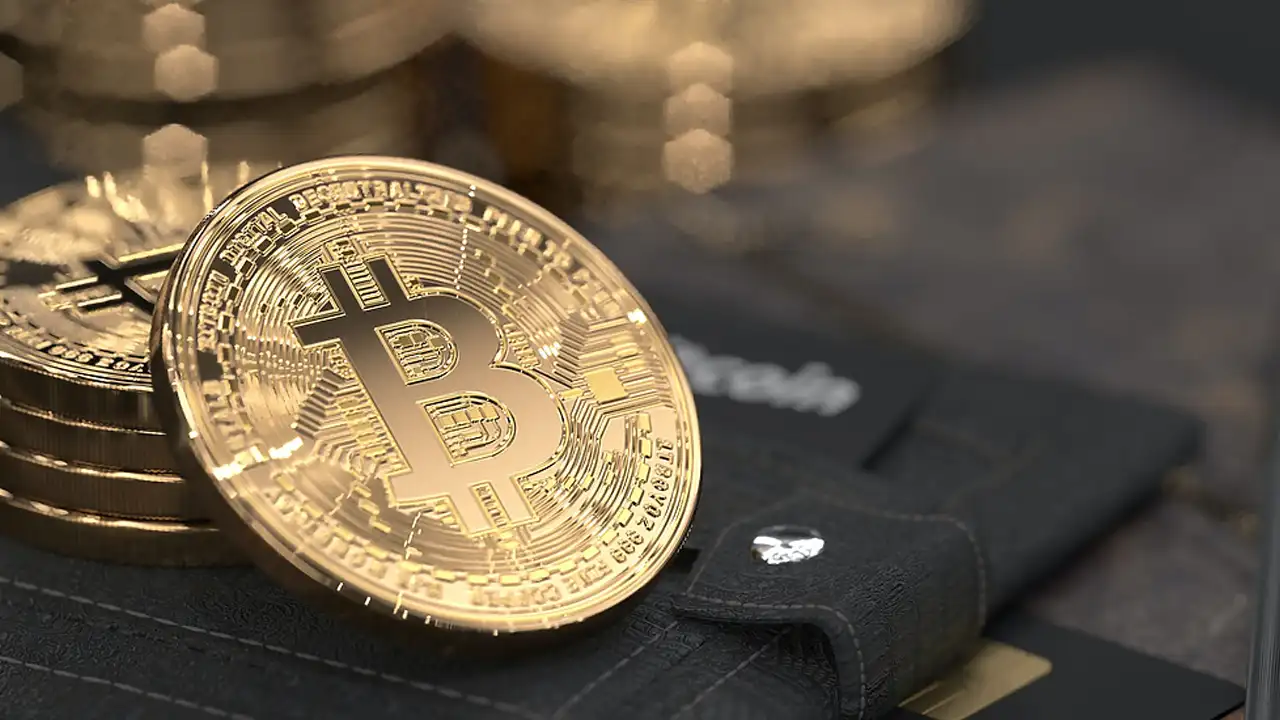 Dehradun Crypto Fraud : देहरादून में क्रिप्टो और निवेश के नाम पर 25 करोड़ की ठगी, मुख्य आरोपी विदेश फरार – Doon Horizon