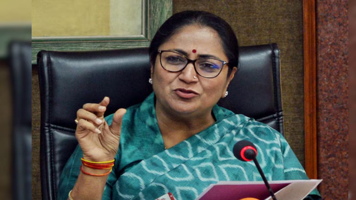 Delhi CM Rekha Gupta’s Luxury Office Chair Draws Online Criticism