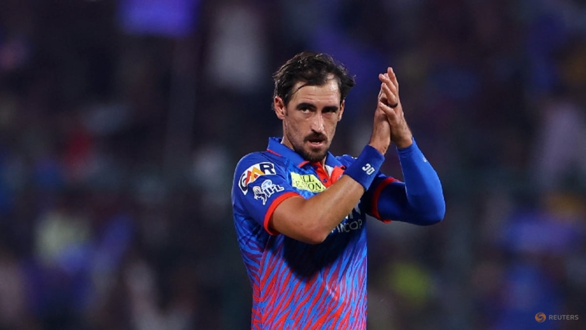 Delhi coach Badani lauds role model Starc