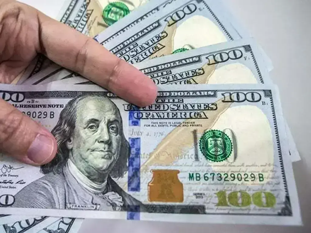 Dollar rally pauses on Iran deal optimism, Aussie slides