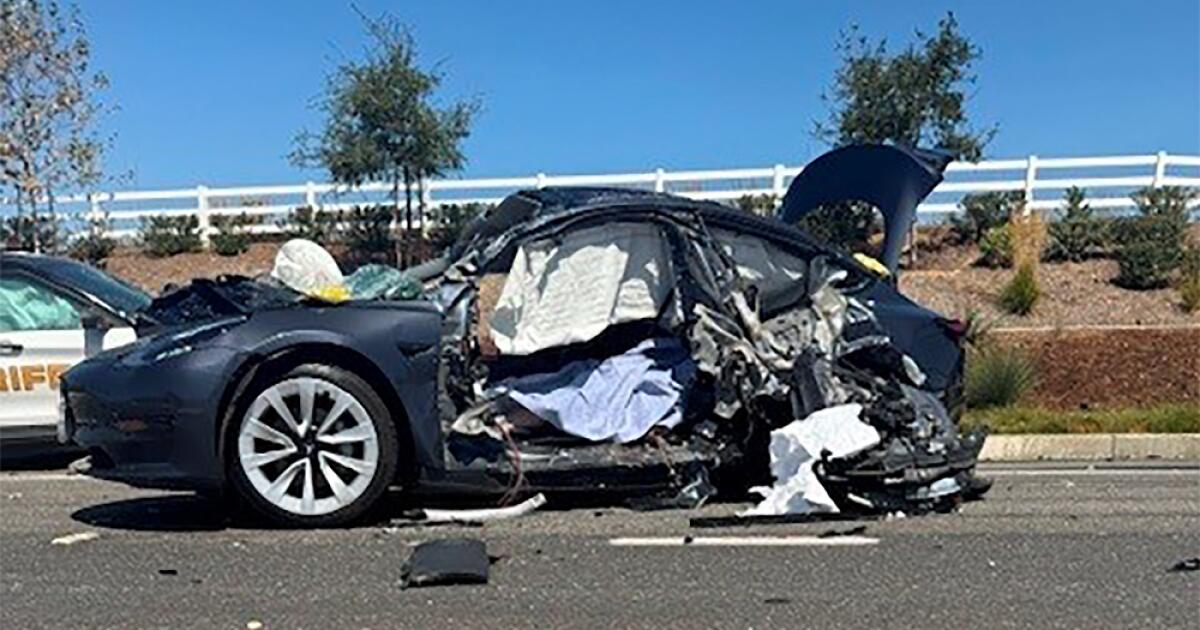 Family sues Riverside County after sheriff’s deputy runs red light, killing a man and injuring his fiancée