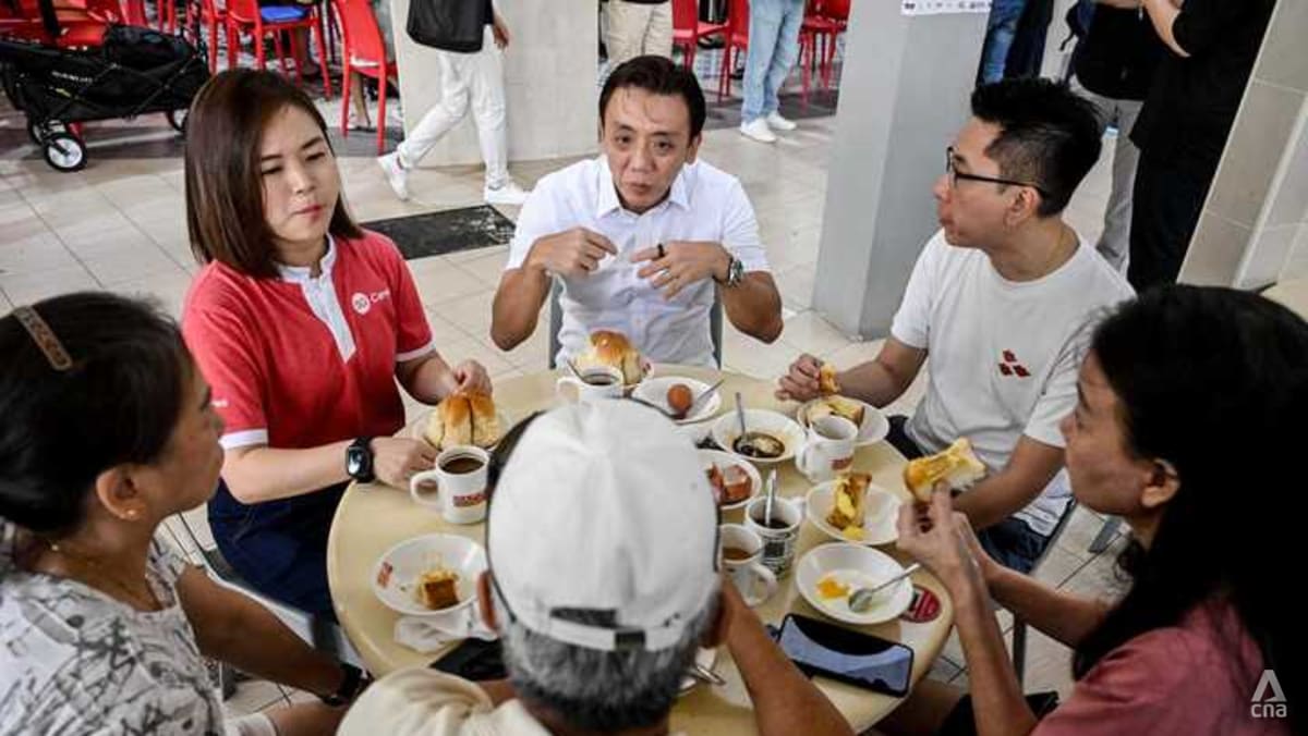 Free morning off-peak train rides in northeast Singapore reduced crowding by 9%: Jeffrey Siow