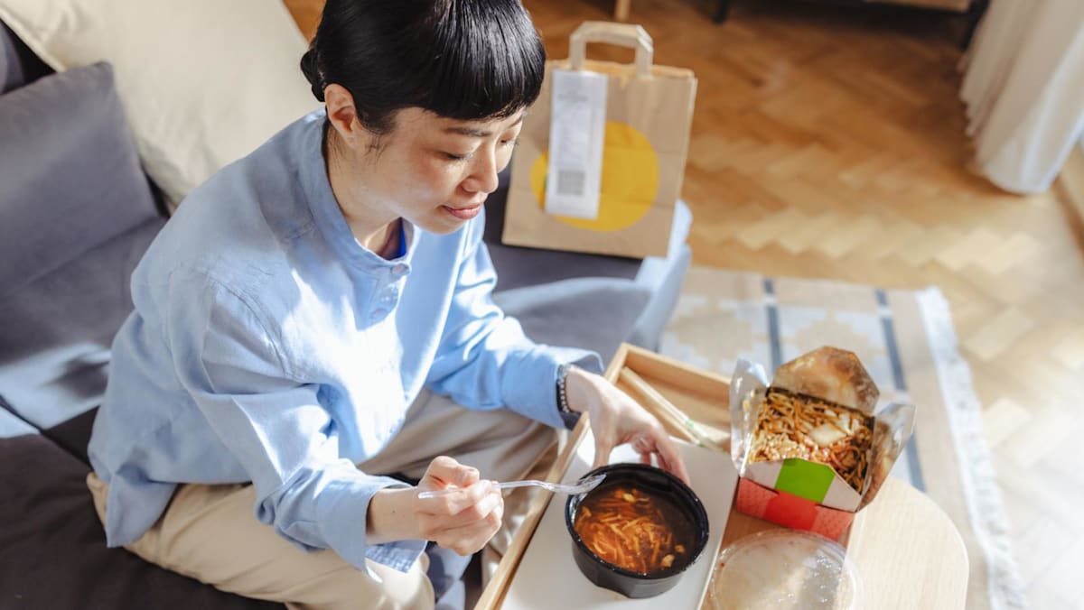 From takeaway containers to receipts – how everyday plastics may disrupt hormones and your fertility