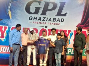 GPL Jersey And Trophy Launch: गाजियाबाद रॉयल्स के ऑनर अनुराग चड्ढा