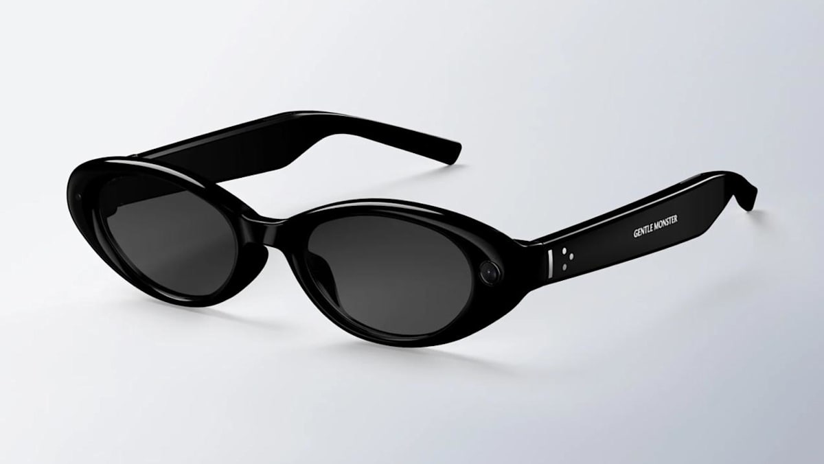 Google unveils smart glasses, taking on Meta