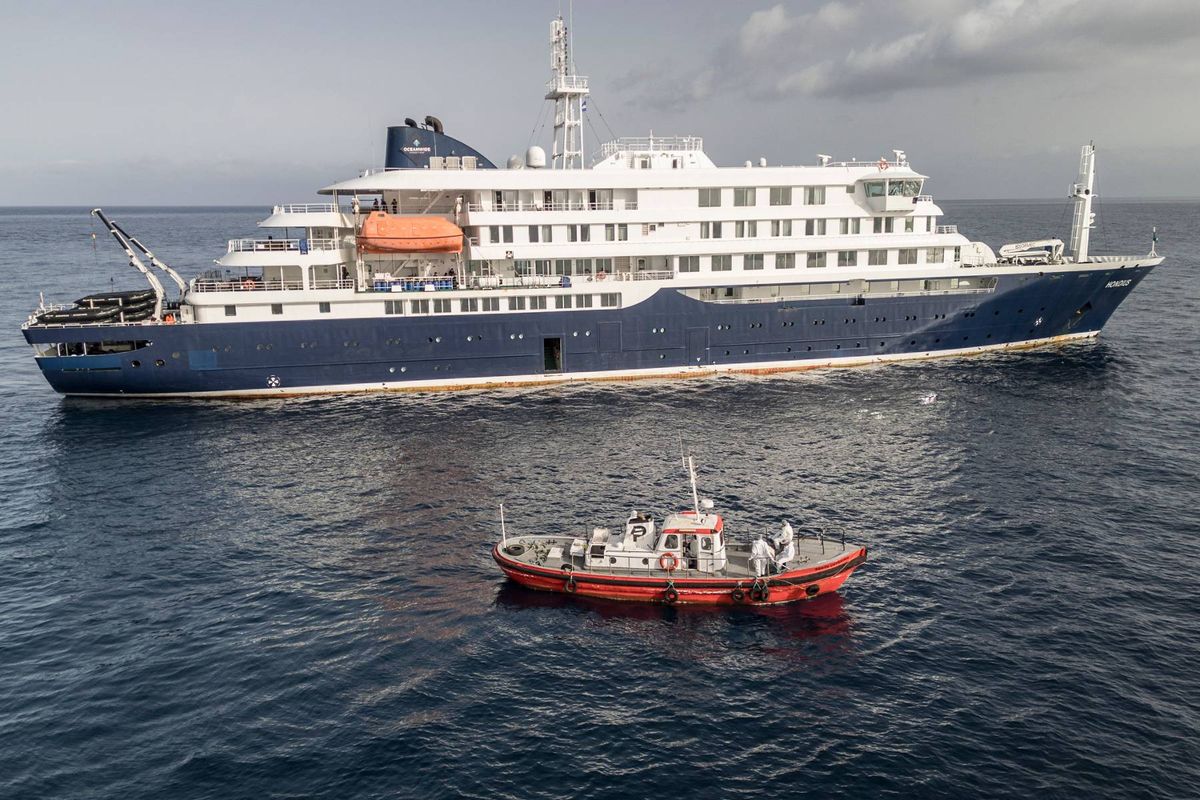 Hantavirus outbreak spreads beyond cruise ship as passenger infected on flight
