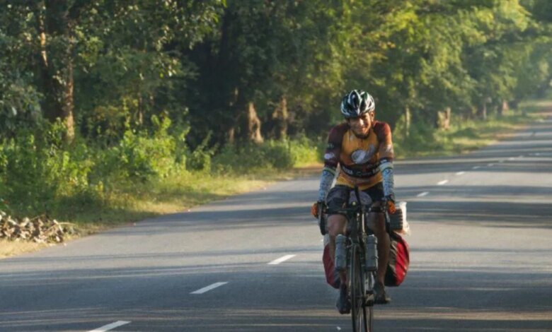 He Cycled 20,000 Km Across India to Spread Awareness About Climate Change