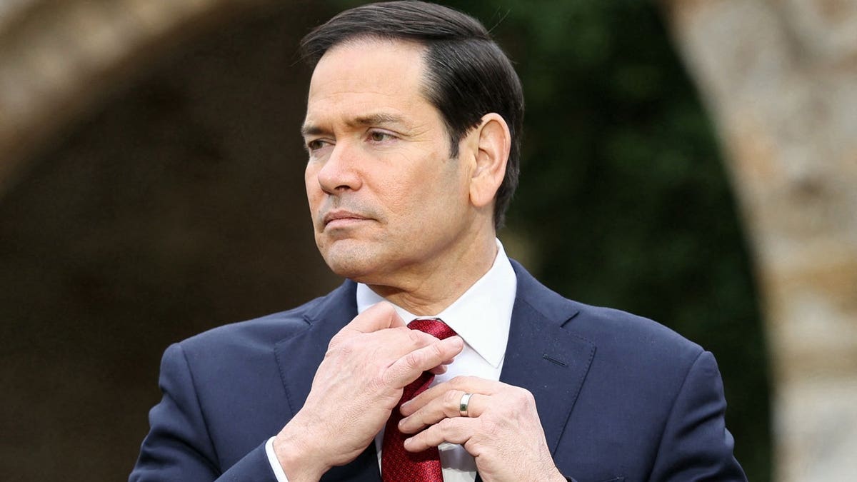 How Marco Rubio is riding laughter and memes to social media dominance