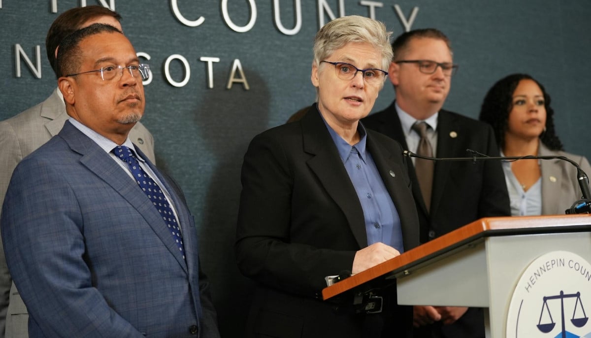 ICE agent charged after shooting during Minneapolis immigration crackdown