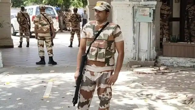 ITBP police Controversy,: आईटीबीपी जवानों की भारी मौजूदगी पर उठा
