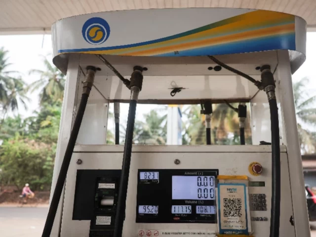 India raises retail fuel prices for first time since Iran war started | The Express Tribune