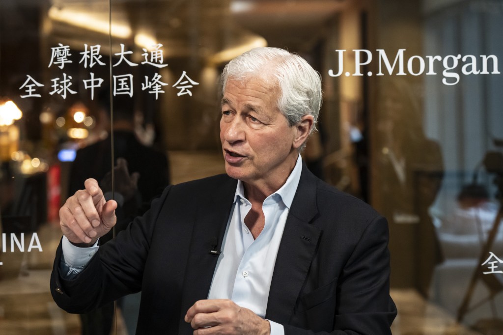 JPMorgan’s Jamie Dimon has blunt message for ‘ideologue’ Mamdani: ‘I don’t care what he says’