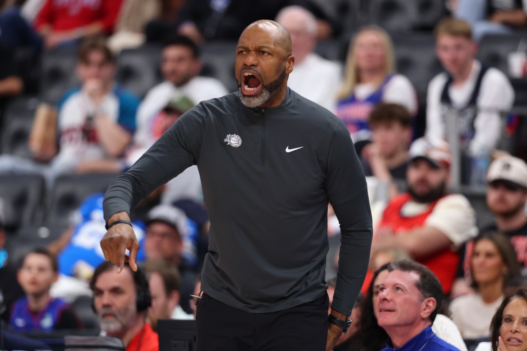 Jamahl Mosley lands Pelicans head coaching job two weeks after Magic firing