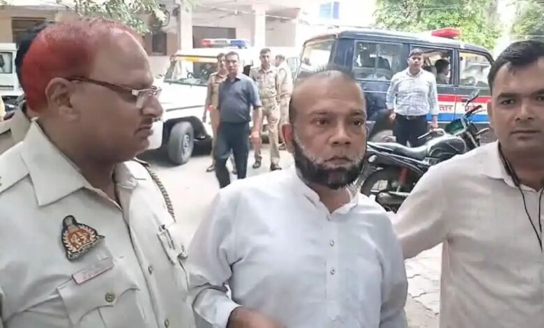Kanpur : करोड़ों के फर्जी लेनदेन का खुलास, बंगाल में छ�