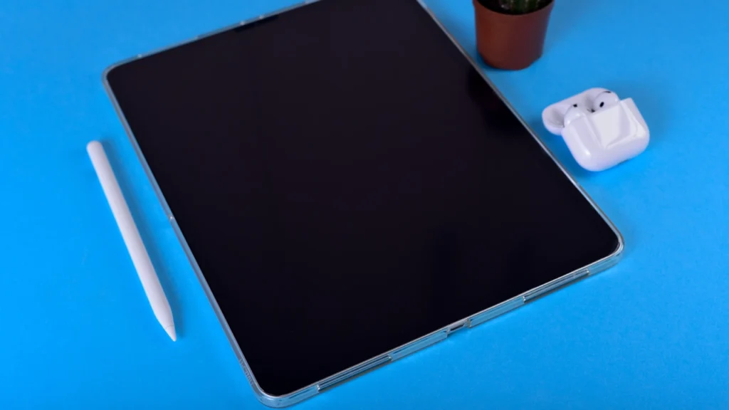 Kindle Scribe UK Launch: No Front Light, £60 Savings