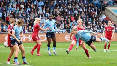 Knaak grabs late winner as Man City beat Liverpool to close on WSL title