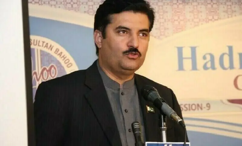 Kundi calls on PM to ‘take interest’ in KP’s issues, says told CM Afridi to focus on governance not Adiala
