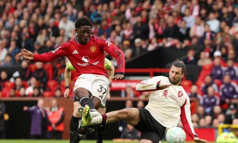 Late goal by Mainoo lifts Manchester United to 3-2 win over rivals Liverpool