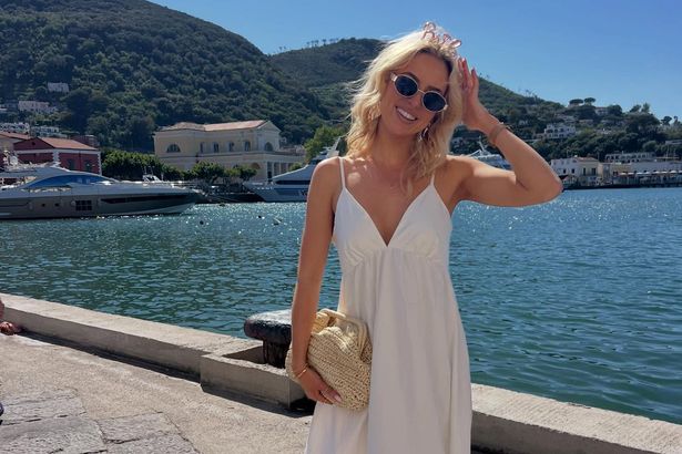 Laura Nolan shares snaps from hen party in stunning Italy location