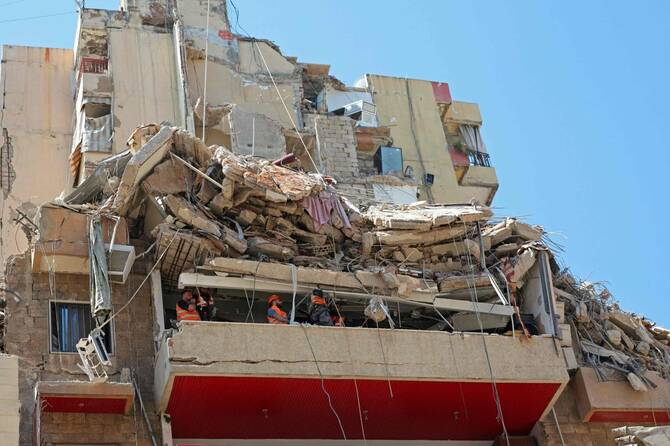 Lebanon civil defense says Israeli strike kills rescuer in south